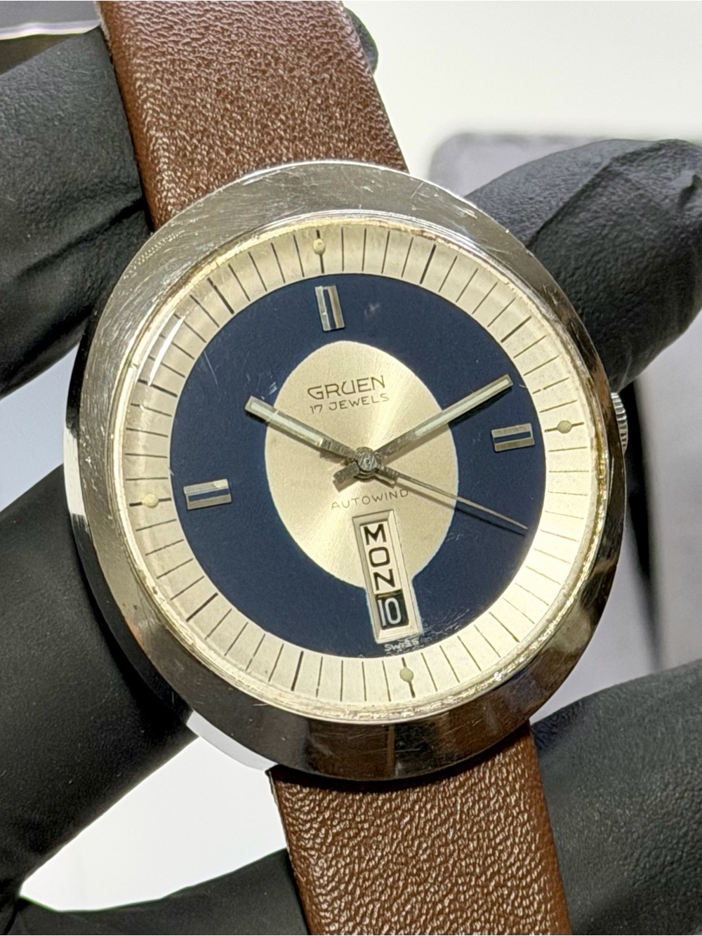 1970’s Gruen Precision UFO Bullseye Automatic Day-Date 39mm Men’s Vintage Watch
